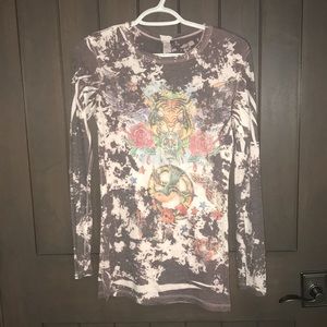 Long Sleeve fitted unique and funky shirt!